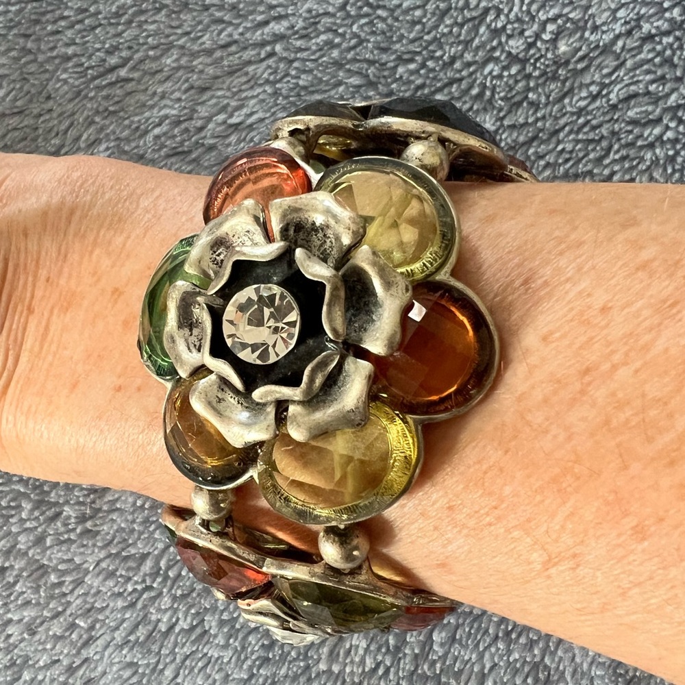 Multi colored bracelet - Picture 7 of 8